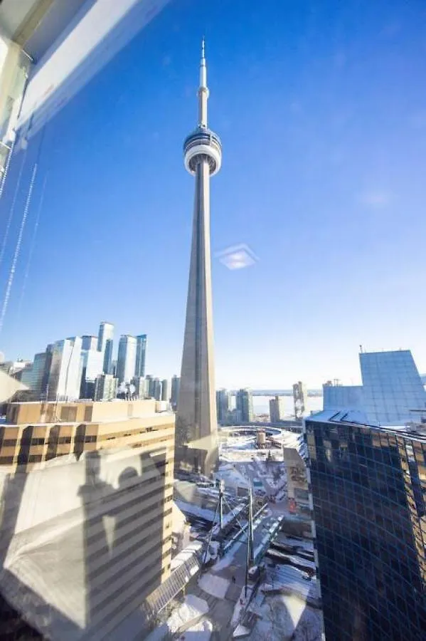 Holiday home Exec 2Br 2Bth W Million Dollar View Of Cn Tower Villa Toronto