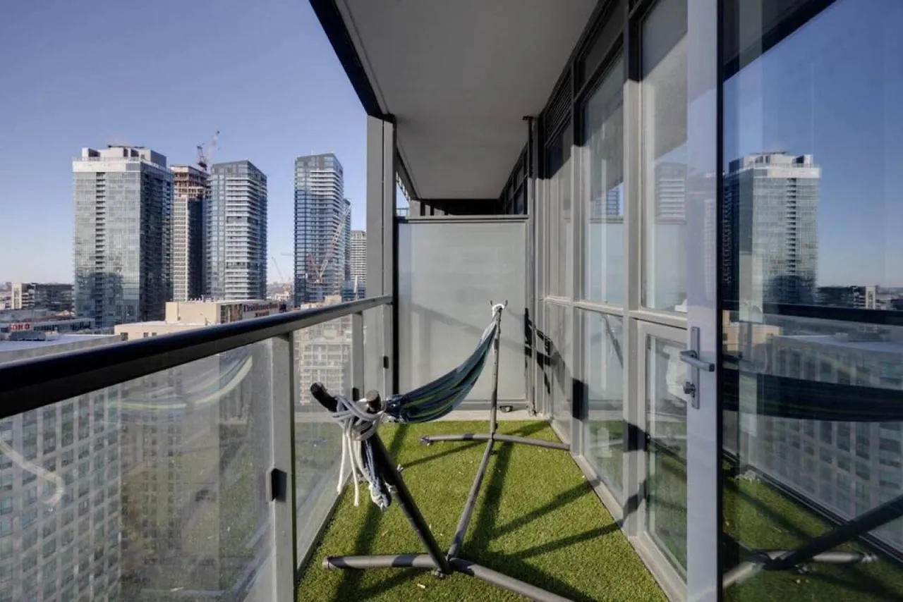 Exec 2Br 2Bth W Million Dollar View Of Cn Tower Villa Toronto 0*,  Canada