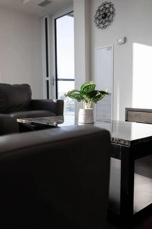 Exec 2Br 2Bth W Million Dollar View Of Cn Tower Villa Toronto 0*,  Canada